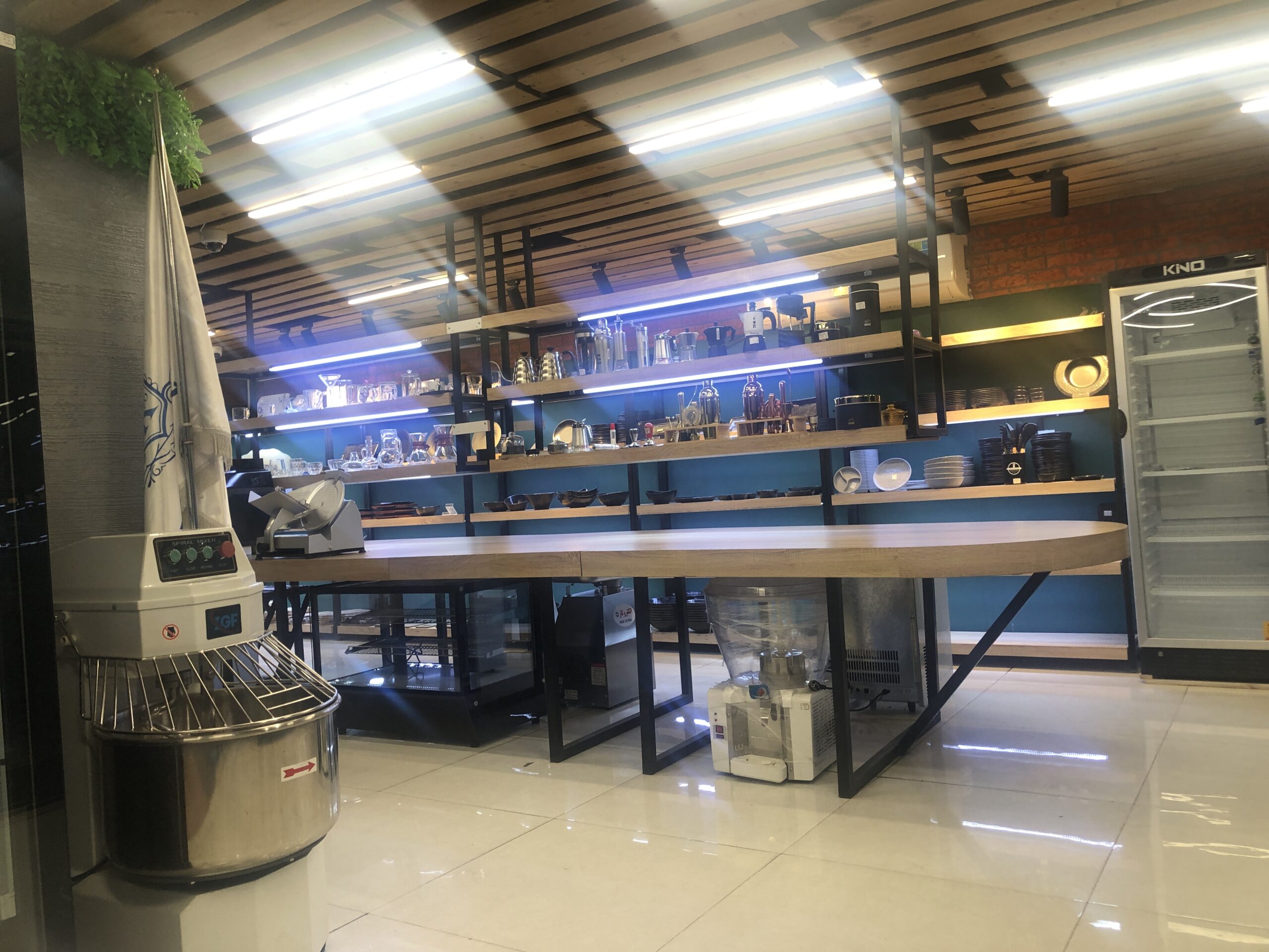 تصویر یک طبقه از فروشگاه